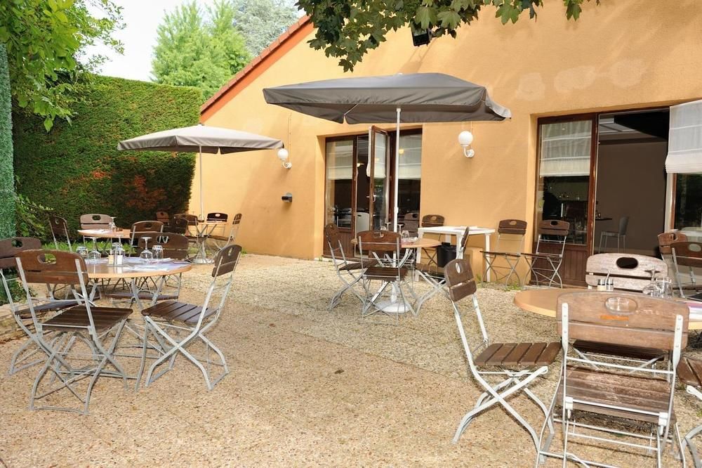 Campanile Vichy - Bellerive Hotel Exterior photo